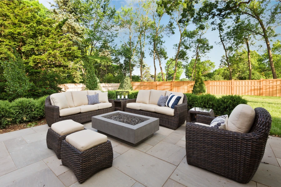 Fire Pits & Outdoor Fireplaces Service Fire Pits & Outdoor Fireplaces Service